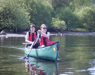  Trabajamos con Derwent Canoes